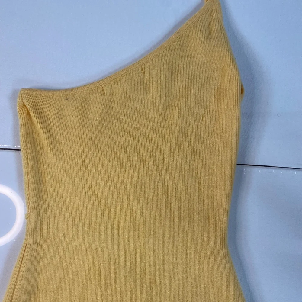 Runway Scout Knit Ribbed Dress - Picture 3 of 6